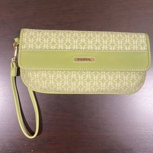 Fossil Vintage Wristlet